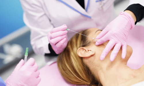 doctor-injecting-pdo-suture-treatment-threads-into-2021-09-02-15-00-00-utc-1-1-1-e1685099504154-min